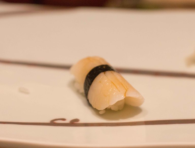 Kyubei Tokyo Ginza sushi tairagai clam